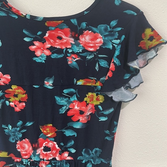 Floral Tiered Faux Wrap Knit Maxi Dress - Picture 8 of 8